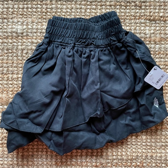 NEW Free People Prima Shorts In Black - Picture 12 of 15